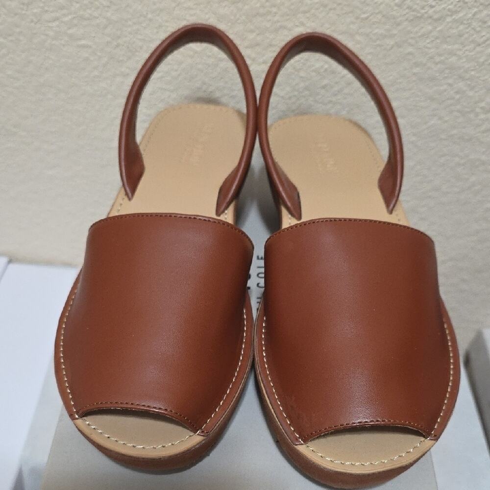 Kenneth Cole Reaction Women's Sandals - Picture 2 of 9